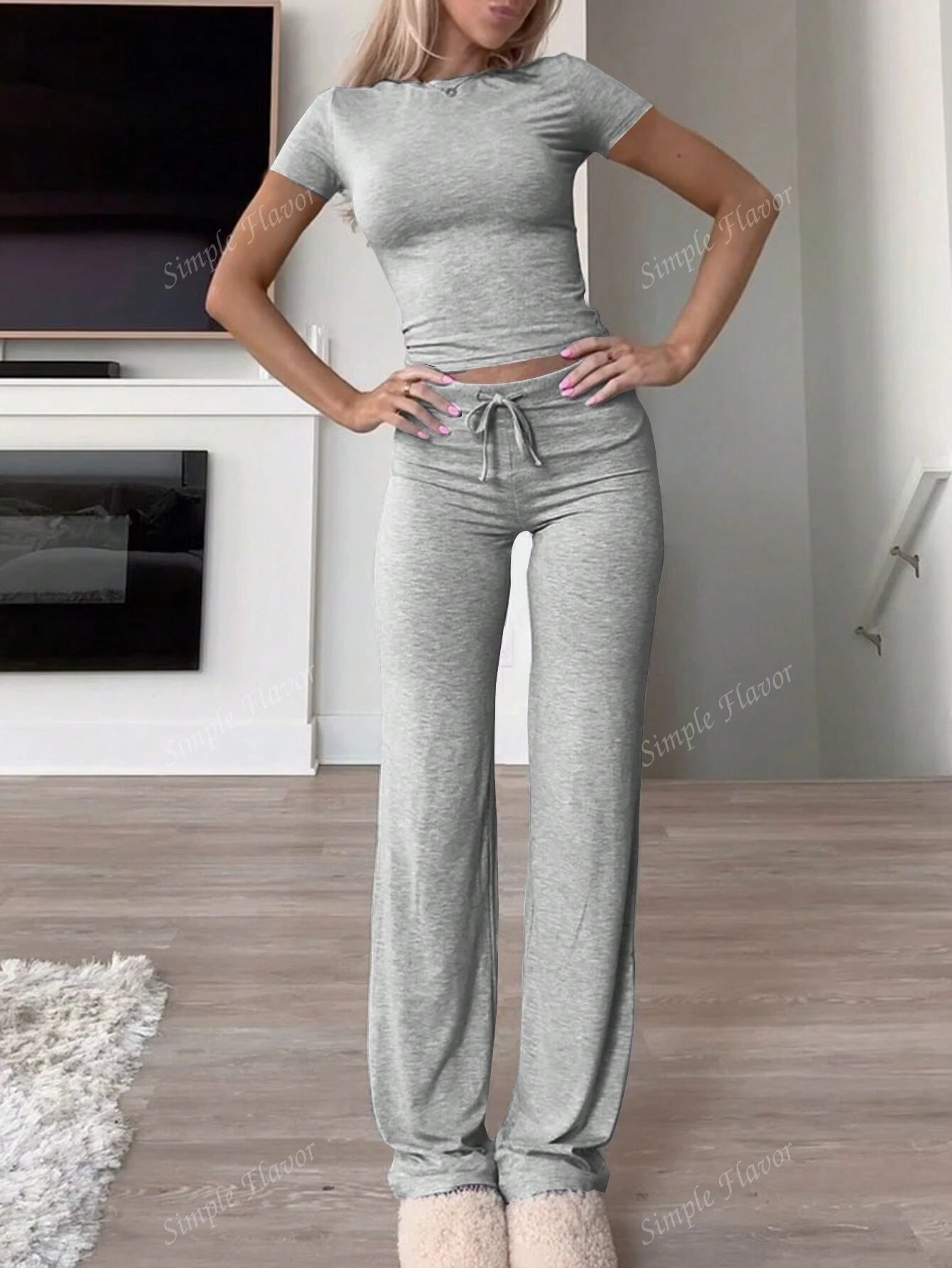KAELIS™ Set | Soft Stretch 2-Piece T-Shirt & Pants Set