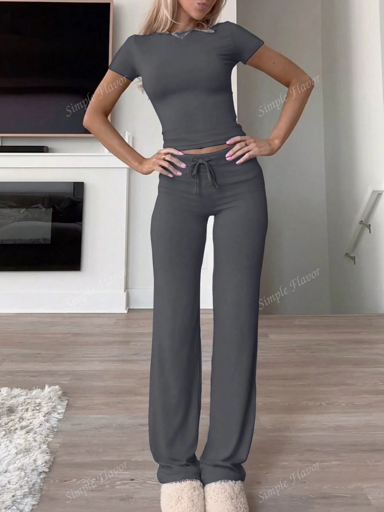 KAELIS™ Set | Soft Stretch 2-Piece T-Shirt & Pants Set
