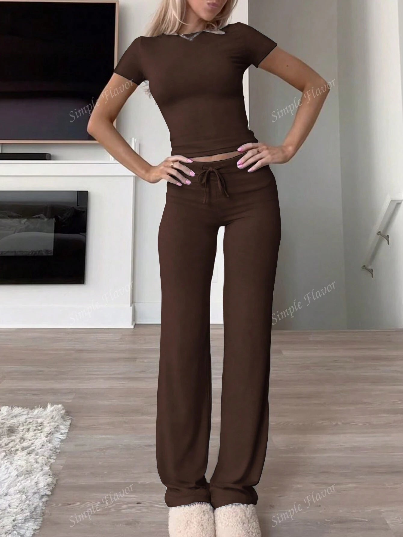 KAELIS™ Set | Soft Stretch 2-Piece T-Shirt & Pants Set
