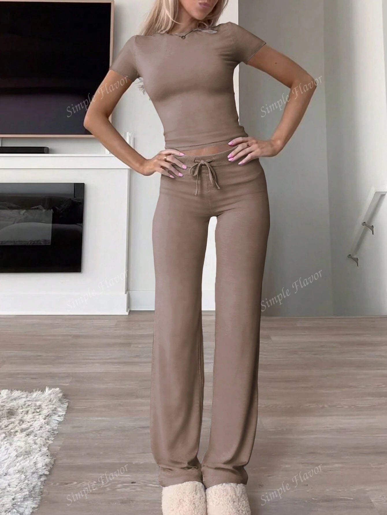 KAELIS™ Set | Soft Stretch 2-Piece T-Shirt & Pants Set